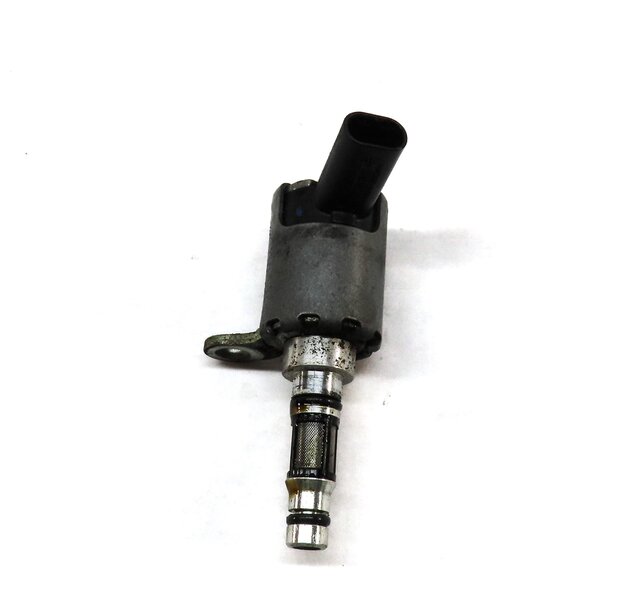 Thumbnail 3: 2017 AUDI A4 (B9 8W) 2.0L CYMC TURBO ENGINE VVT CAMSHAFT TIMING SOLENOID