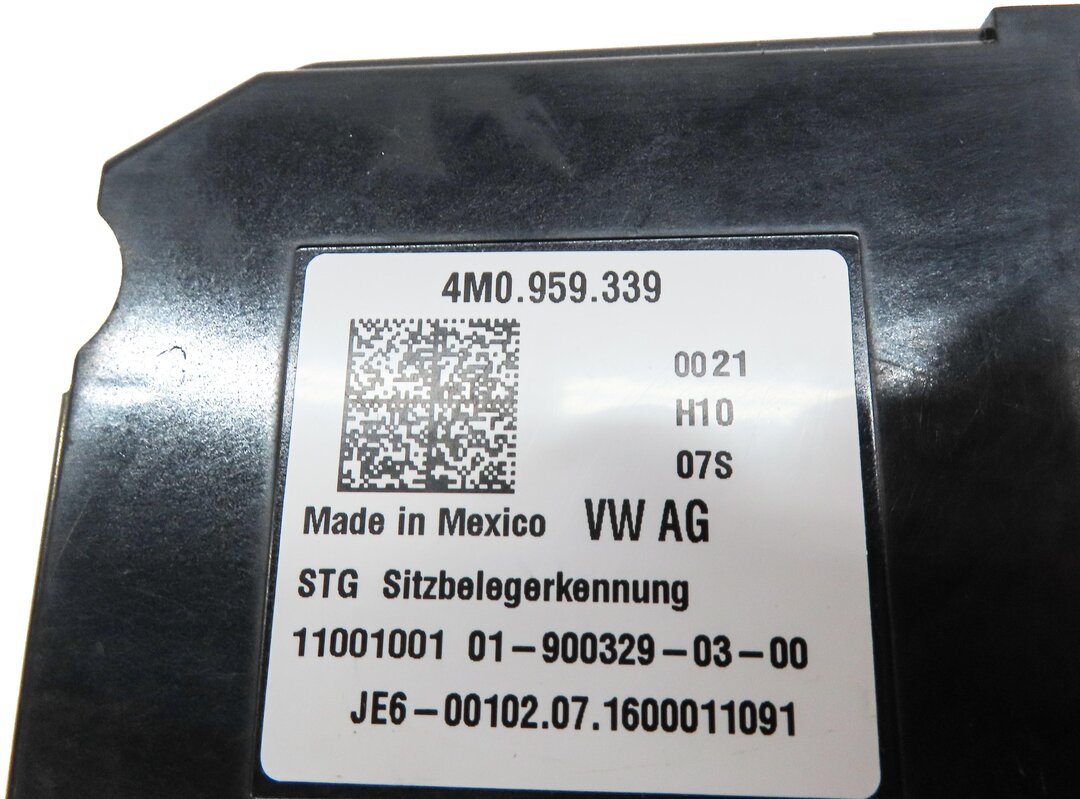 Thumbnail 4: 2017 AUDI A4 (B9 8W) FRONT RIGHT PASSENGER SEAT OCCUPANCY WEIGHT SENSOR MODULE
