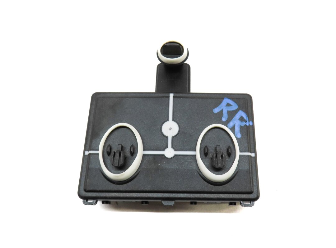 Thumbnail 2: 2017 AUDI A4 (B9 8W) REAR RIGHT DOOR CONTROL MODULE