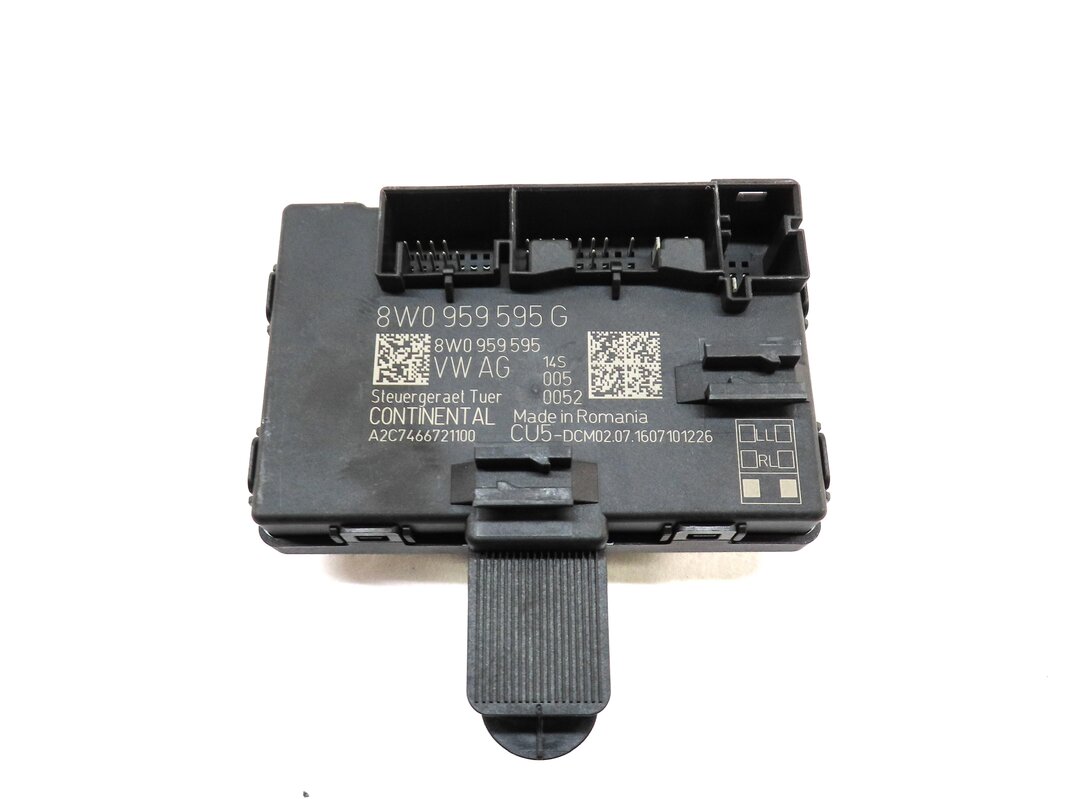 Thumbnail 3: 2017 AUDI A4 (B9 8W) REAR RIGHT DOOR CONTROL MODULE
