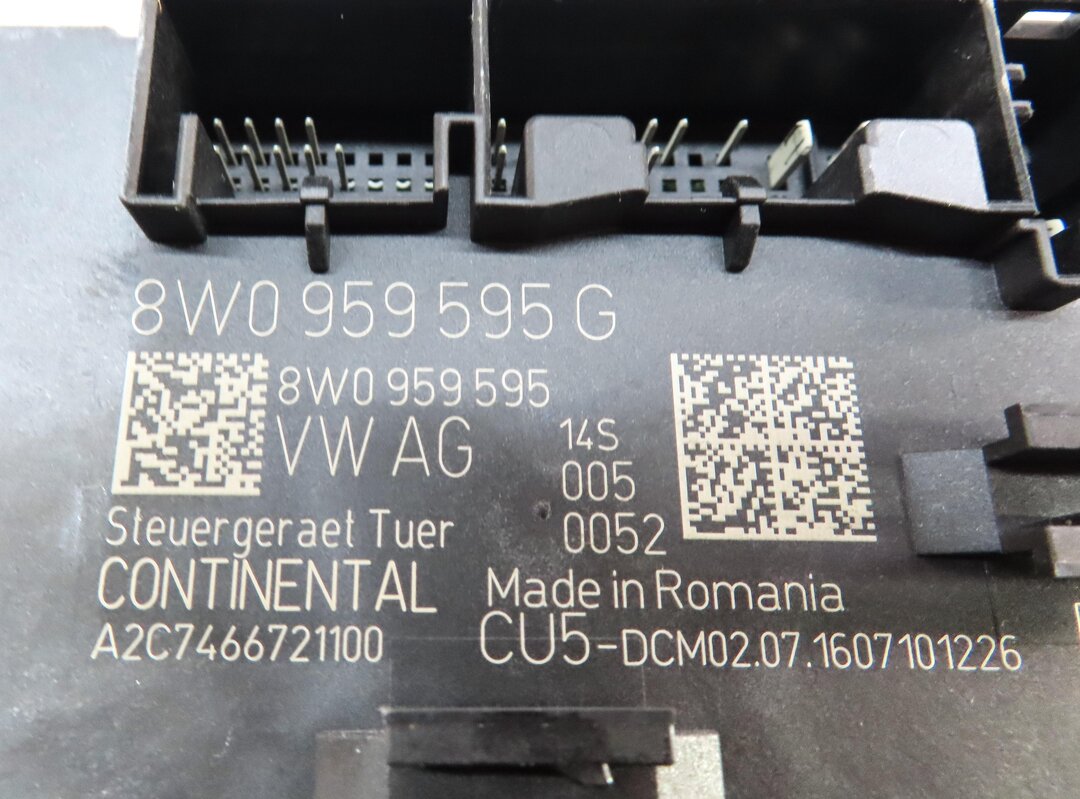 Thumbnail 4: 2017 AUDI A4 (B9 8W) REAR RIGHT DOOR CONTROL MODULE