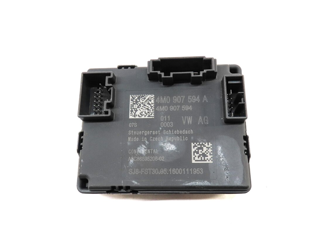 Thumbnail 3: 2017 AUDI A4 (B9 8W) SUNROOF SUN ROOF CONTROL MODULE