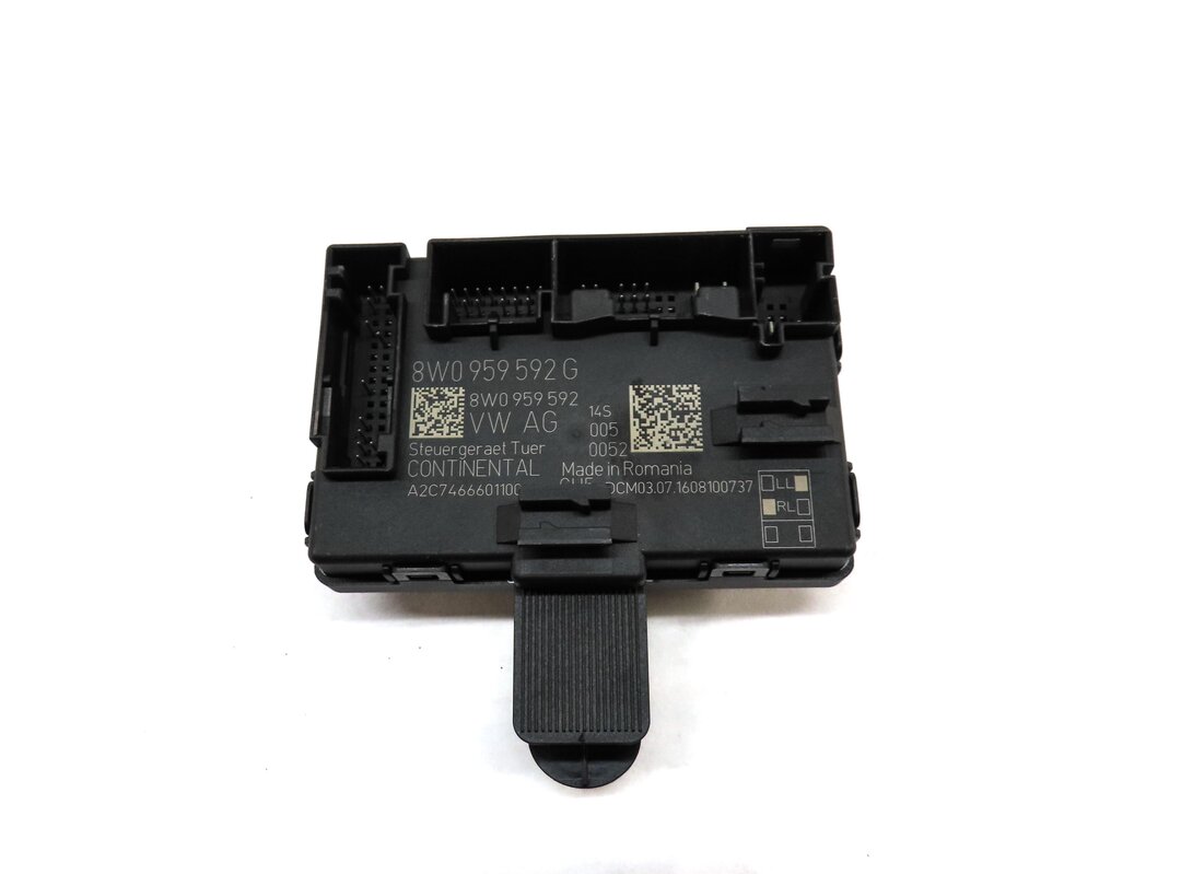 Thumbnail 3: 2017 AUDI A4 (B9 8W) FRONT RIGHT PASSENGER DOOR CONTROL MODULE