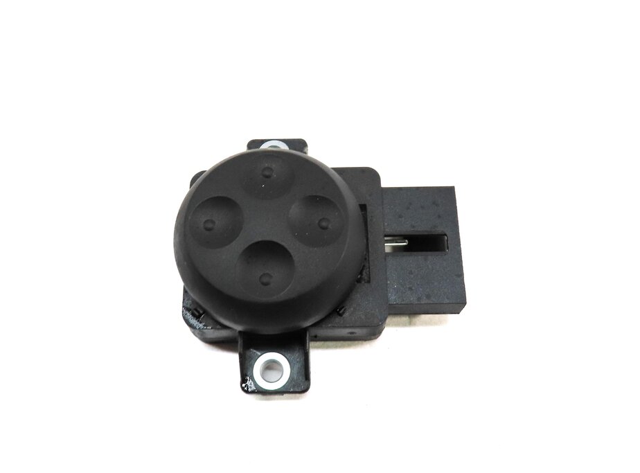 Thumbnail 3: 2017 AUDI A4 (B9 8W) FRONT RIGHT PASSENGER SEAT ADJUSTMENT SWITCH LUMBAR (BLACK)