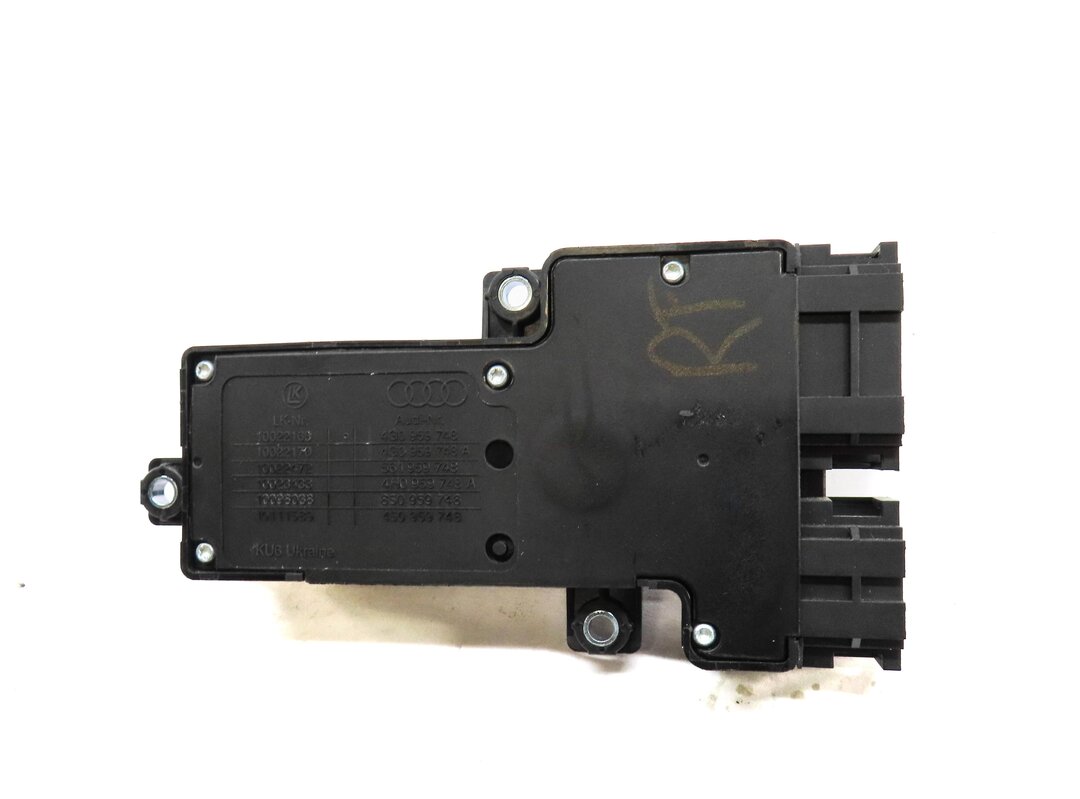Thumbnail 8: 2017 AUDI A4 (B9 8W) FRONT RIGHT PASSENGER SEAT ADJUSTMENT SWITCH LUMBAR (BLACK)