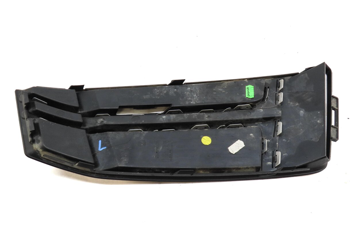 Thumbnail 4: 2017-2018 AUDI A4 (B9 8W) LEFT FRONT DRIVER BUMPER GRILLE TRIM (S-LINE)