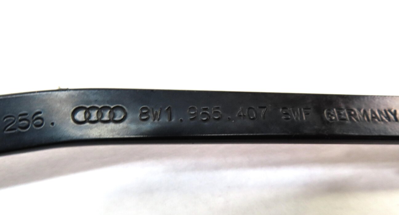 Thumbnail 4: 2017-2022 AUDI A4 A5 S4 S5 RS5 (B9 8W 8WS F5) FRONT WINDSHILED WIPER ARM SET-2