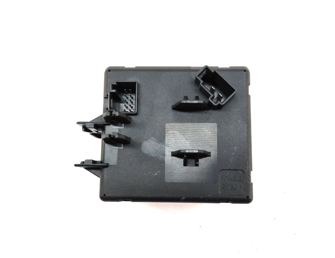 Thumbnail 3: 2013-2015 MERCEDES BENZ C250 C300 C350 C63 (W204) IGNITION SWITCH KEY FOB READER
