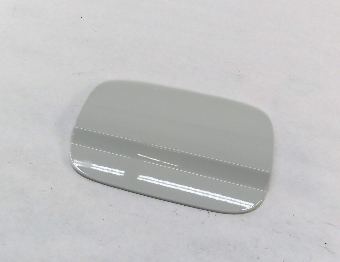 2008-2014 MERCEDES C250 C300 C350 C63 (W204) FUEL TANK DOOR TRIM COVER (WHITE)
