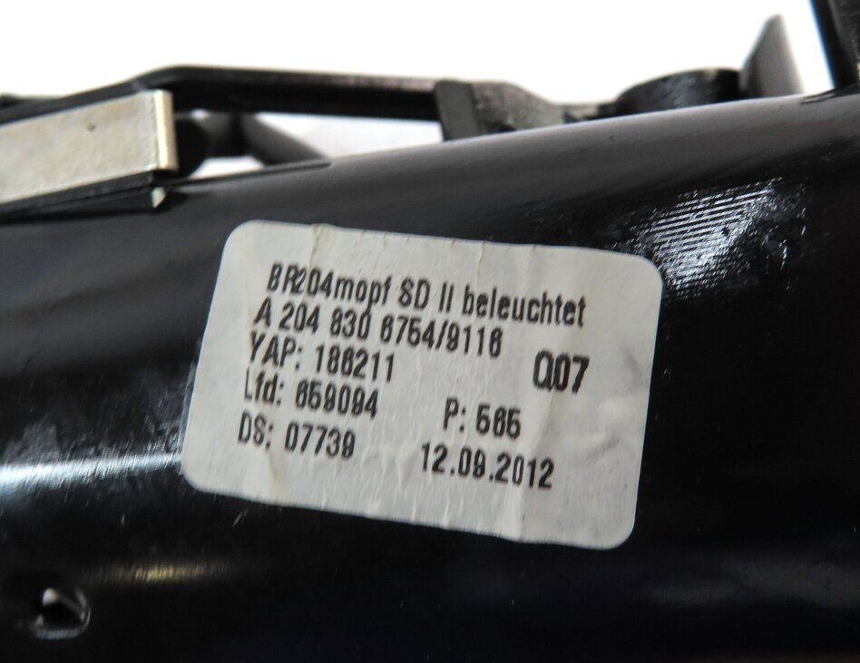 Thumbnail 4: 2013 MERCEDES C CLASS SEDAN (W04) FRONT LEFT AC HEATER AIR VENT (BLACK & SILVER)