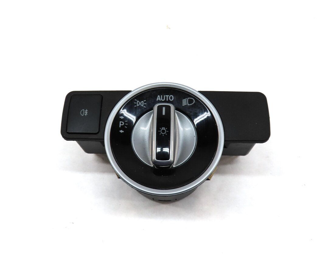 Thumbnail 2: 2008-2015 MERCEDES C-CLASS (W204) 15-21 C63 AMG (W205) HEADLIGHT SWITCH CONTROL