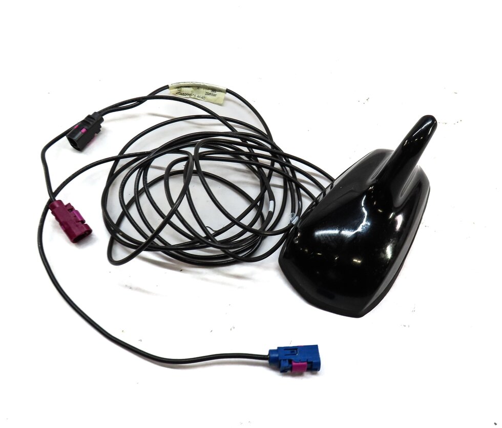 2013 MERCEDES C CLASS SEDAN (W04) GPS AM FM ROOF RADIO SHARK FIN ANTENNA (BLACK)