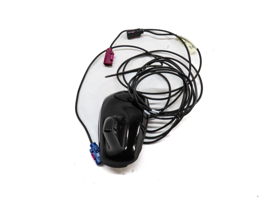 Thumbnail 4: 2013 MERCEDES C CLASS SEDAN (W04) GPS AM FM ROOF RADIO SHARK FIN ANTENNA (BLACK)