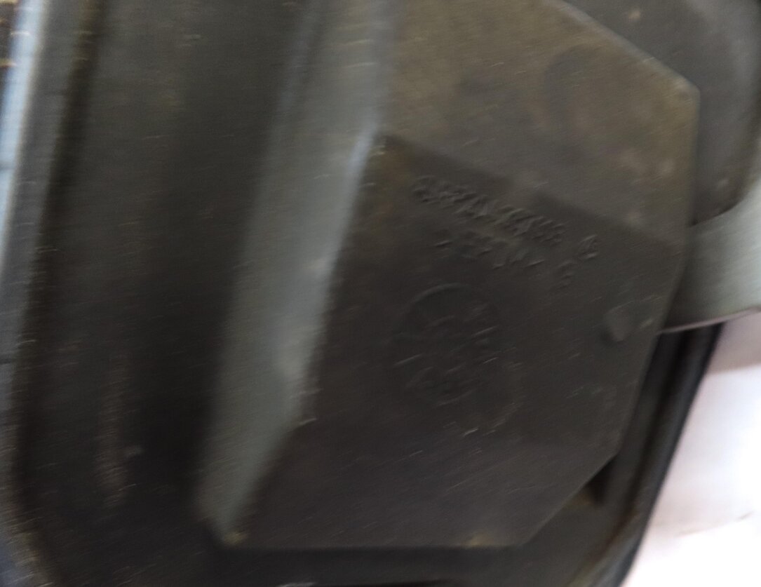 Thumbnail 8: 2013 MERCEDES C CLASS SEDAN (W04) AUTO AUTOMATIC TRANSMISSION FLOOR SHIFTER BOX