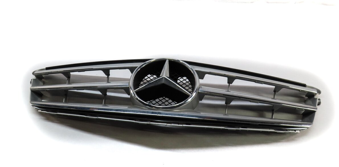 08-12 MERCEDES C-CLASS (W204) FRONT HOOD GRILLE AIR VENT TRIM (SPORT PACKAGE)
