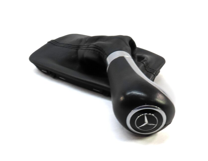 2013 MERCEDES C CLASS SEDAN W04 AUTO TRANSMISSION GEAR SHIFTER KNOB & BOOT BLACK