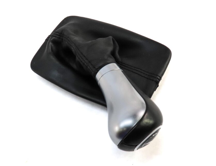 Thumbnail 3: 2013 MERCEDES C CLASS SEDAN W04 AUTO TRANSMISSION GEAR SHIFTER KNOB & BOOT BLACK