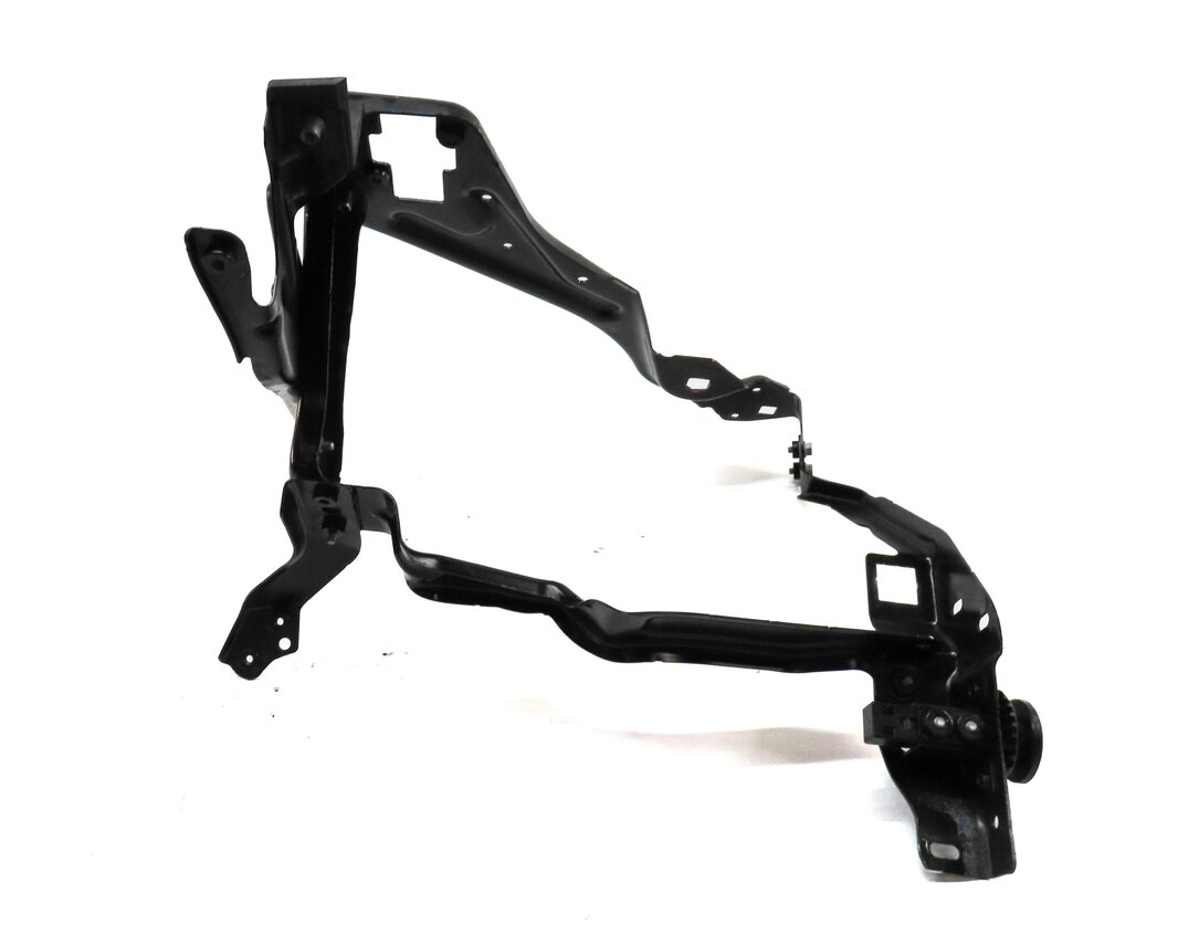 Thumbnail 5: 2013 MERCEDES C CLASS SEDAN (W04) FRONT LEFT DRIVER HEADLIGHT LAMP MOUNT BRACKET
