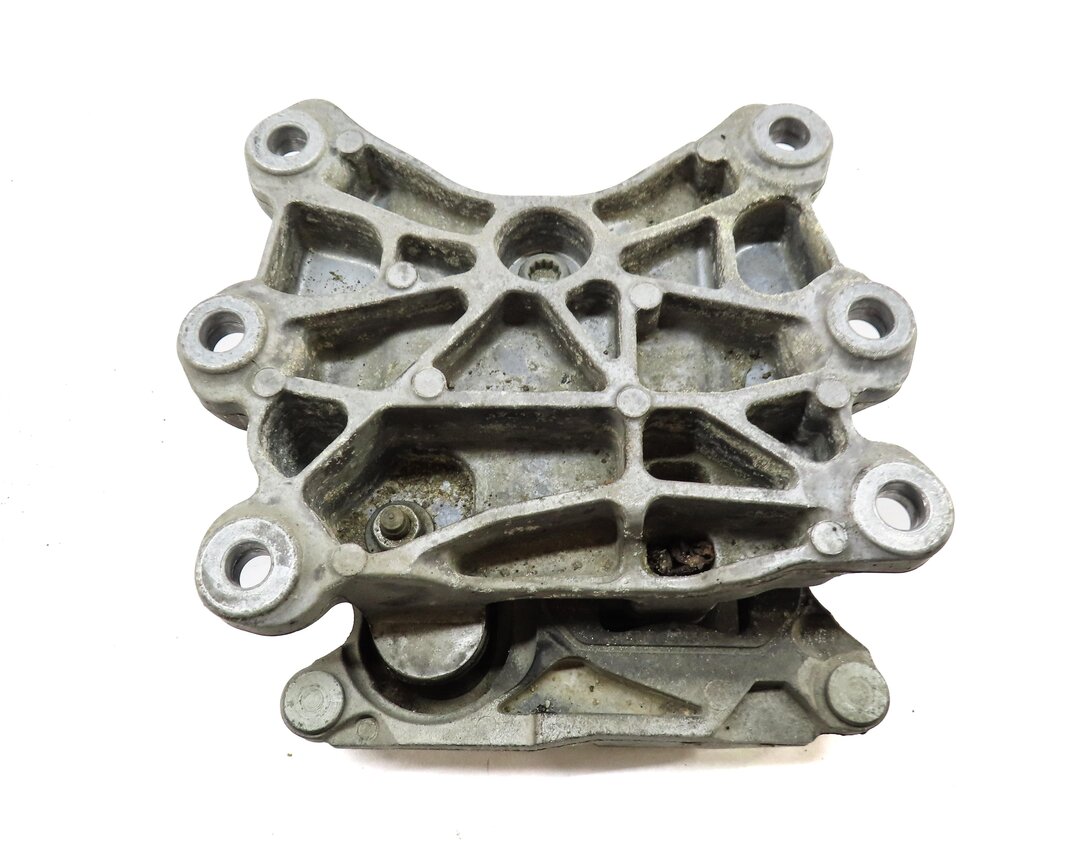 Thumbnail 3: 2013 AUDI S7 (C7) 4.0L CEUC ENGINE AUTO AWD CENTER TRANSMISSION MOUNT BRACKET
