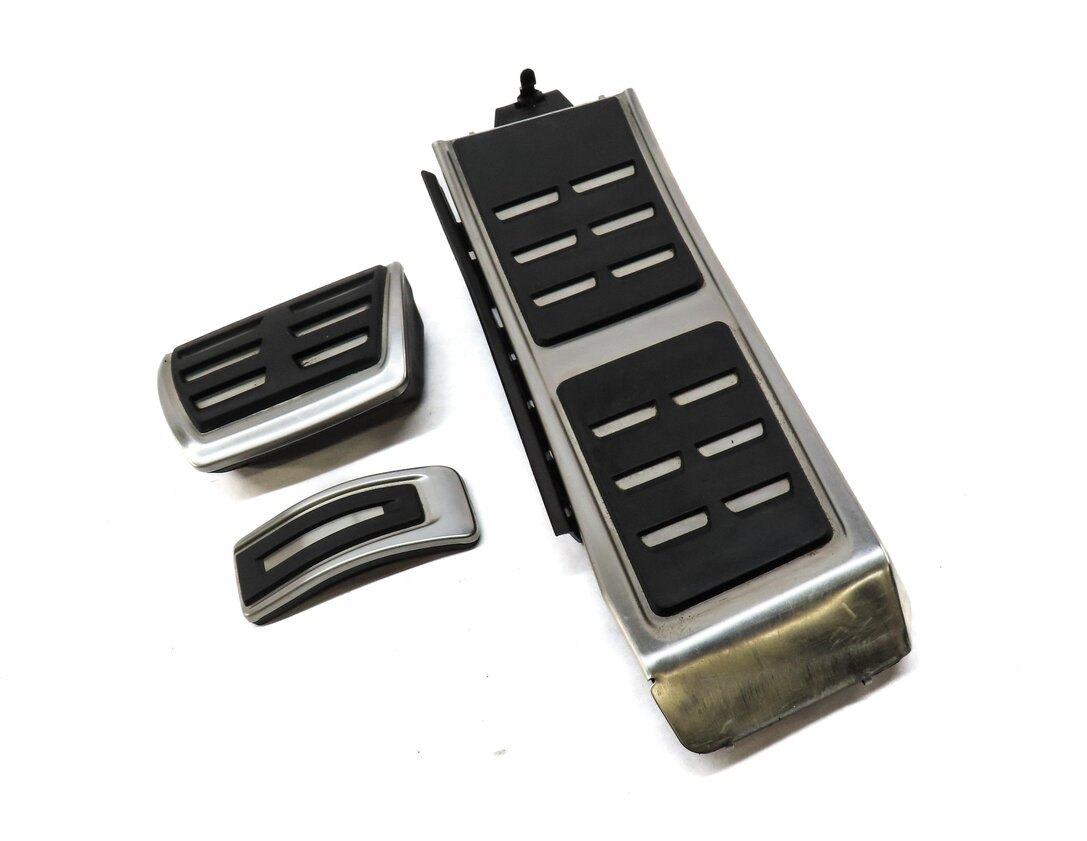 Thumbnail 3: 2013 AUDI S7 (C7) FRONT LEFT FOOT REST BRAKE GAS DEAD PEDAL TRIM COVER SET 3