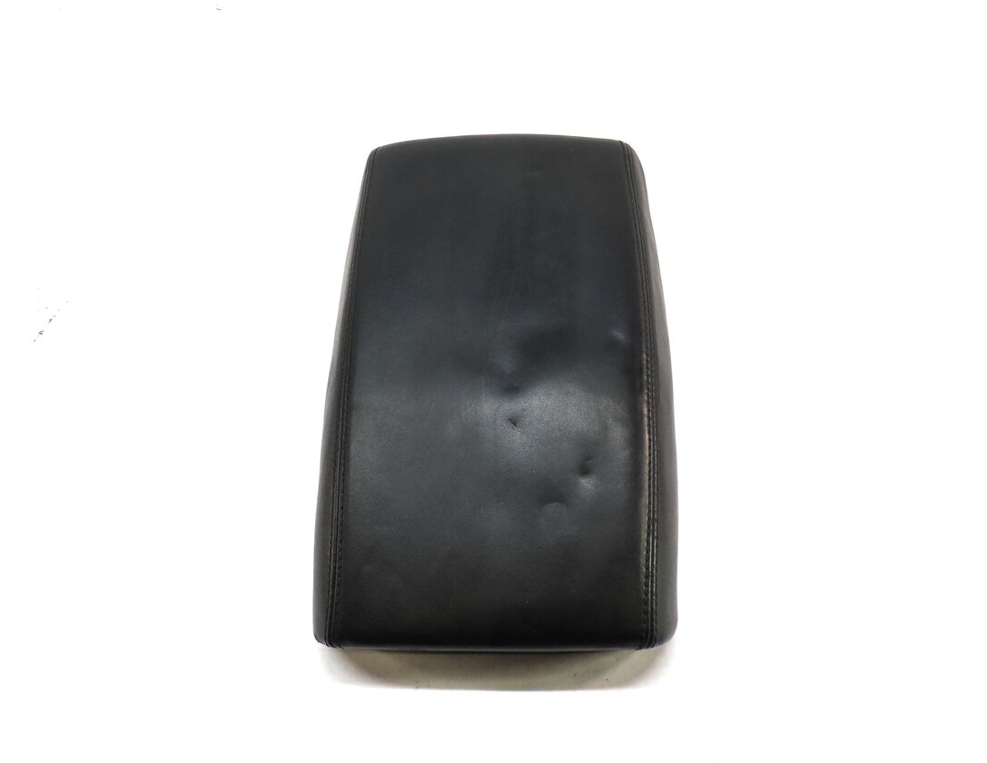Thumbnail 2: 11-17 AUDI A6 S6 A7 S7 RS7 (C7 4G8) FRONT CENTER CONSOLE ARM REST LID (BLACK)