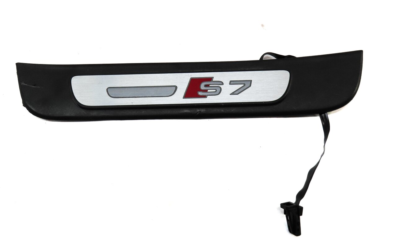 Thumbnail 3: 2013 AUDI S7 (C7) FRONT REAR LEFT RIGHT LIGHTED DOOR SILL SCUFF PALTE SET 4