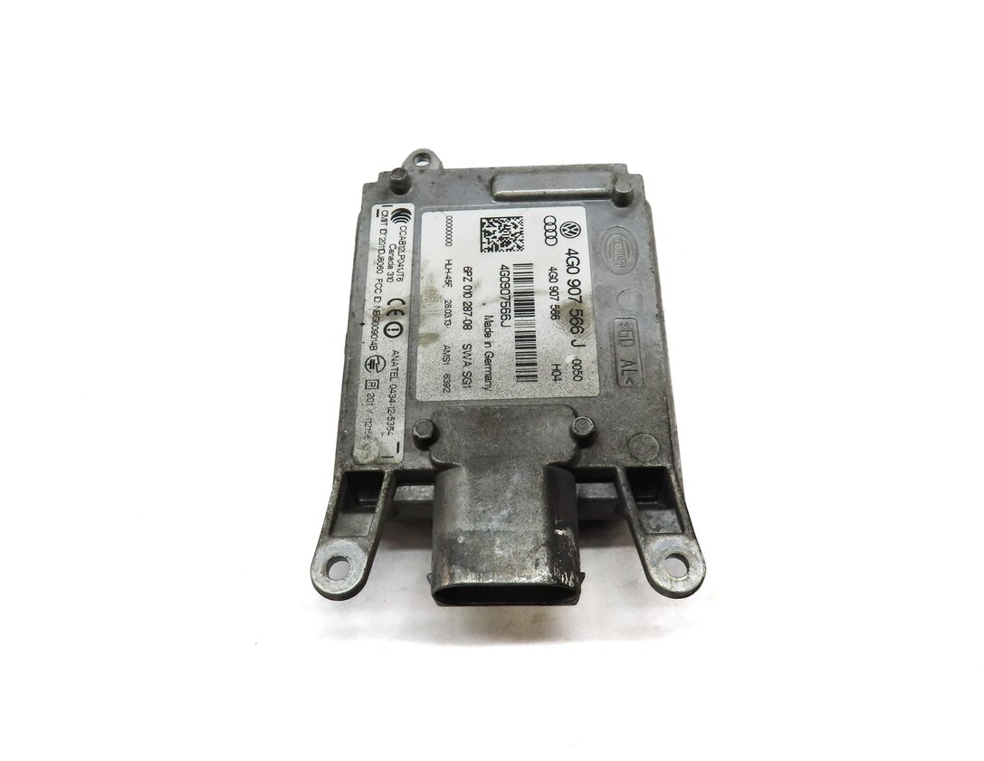 Thumbnail 3: 2012-2015 AUDI A7 S7 RS7 (C7 4G8) BLIND SPOT ALERT CONTROL MODULE (MASTER)