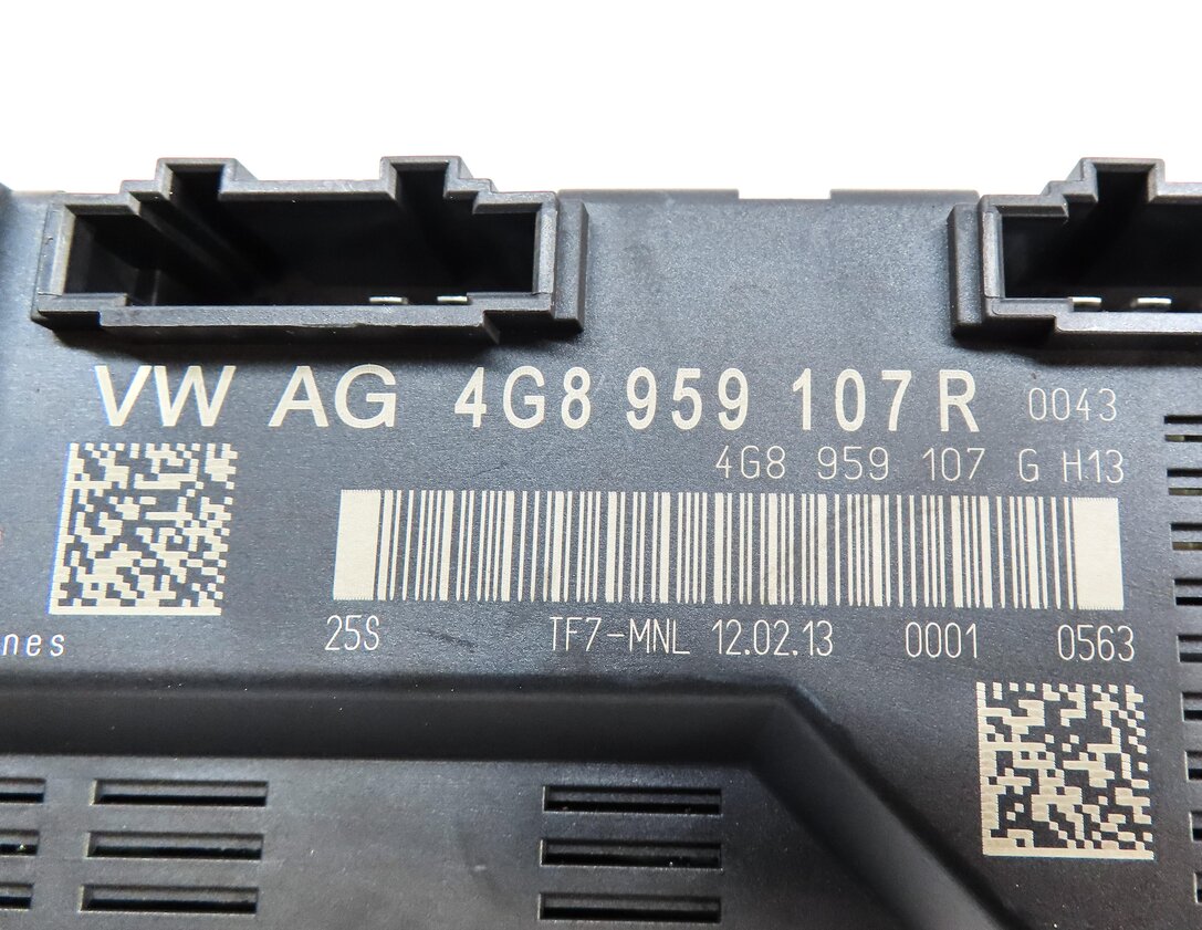 Thumbnail 4: 2012-2015 AUDI A6 S6 A7 S7 RS7 A8 (C7 D4) ADAPTIVE CRUISE CONTROL MODULE