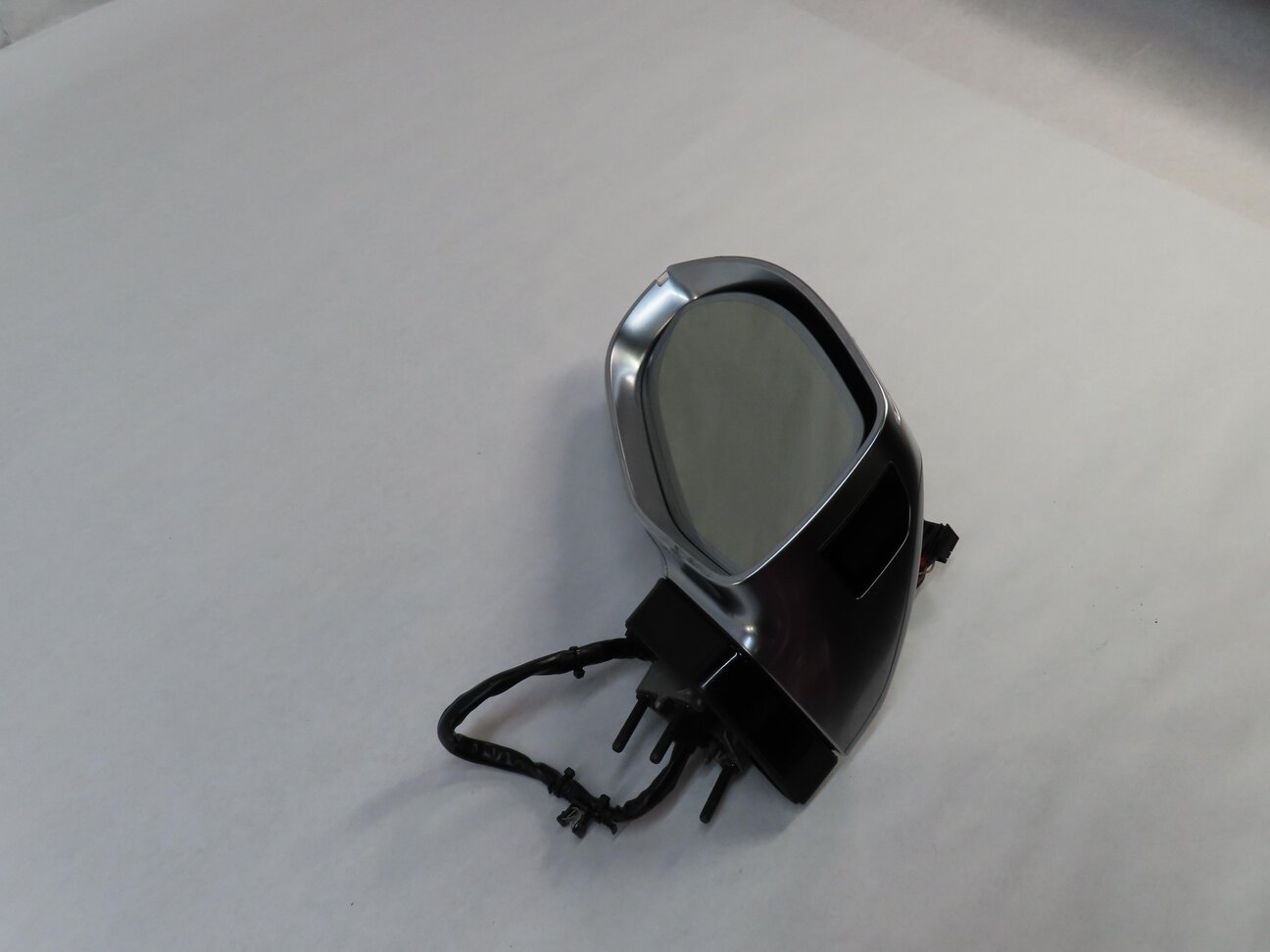 13-17 AUDI S7 (C7) LEFT DOOR MIRROR AUTODIM HEATED BLIND MEM P-FOLD (ALUMINIUM)
