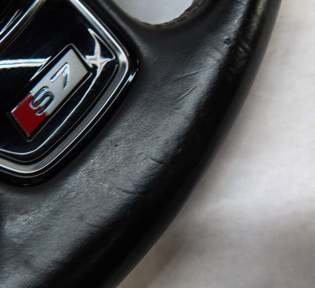 Thumbnail 8: 13-15 AUDI A7 S7 (C7) 3 SPOKE SPORT STEERING WHEEL w/ S7 EMBLEM SWITCHES PADDLES