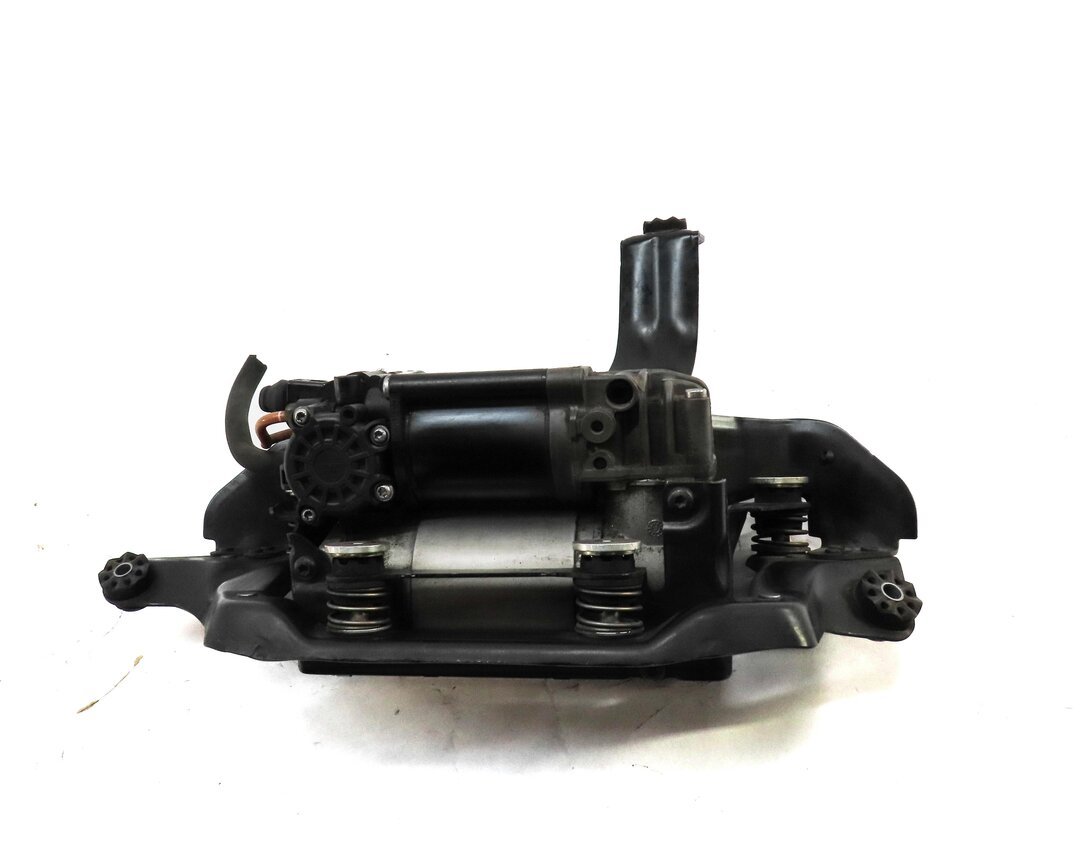 Thumbnail 2: 2012-2018 AUDI A6 A7 S6 S7 (C7) AIR SUSPENSION SHOCKS AIR COMPRESOR