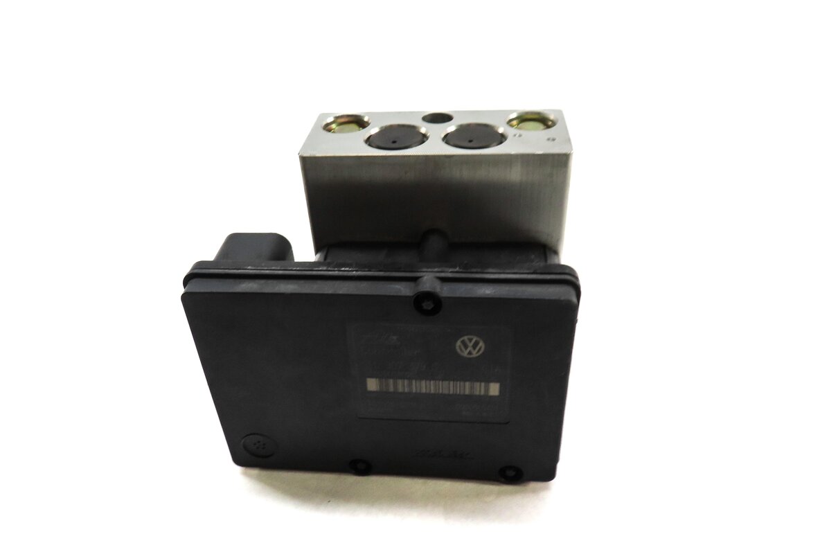 Thumbnail 5: 2005-2006 PORSCHE CAYENNE (955) ABS ANTI LOCK BRAKE PUMP w/ MODULE