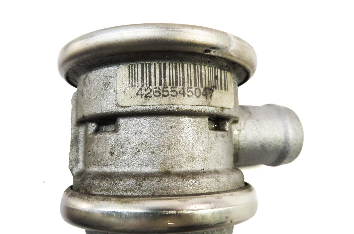 Thumbnail 5: 2006 PORSCHE CAYENNE 955 4.5L TURBO M48 ENGINE EGR CHECK VALVE SET 2 94811320351
