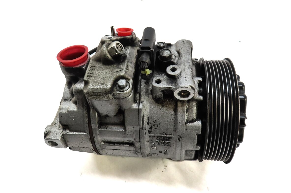 Thumbnail 3: 2003-2006 PORSCHE CAYENNE (955) 4.5L V8 A/C AIR CONDITIONING COMPRESSOR PUMP