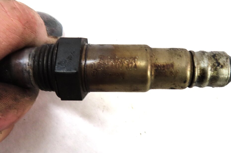 Thumbnail 7: 06 PORSCHE CAYENNE 955 4.5L TURBO M48 ENGINE PRE POST CAT O2 OXYGEN SENSOR SET4