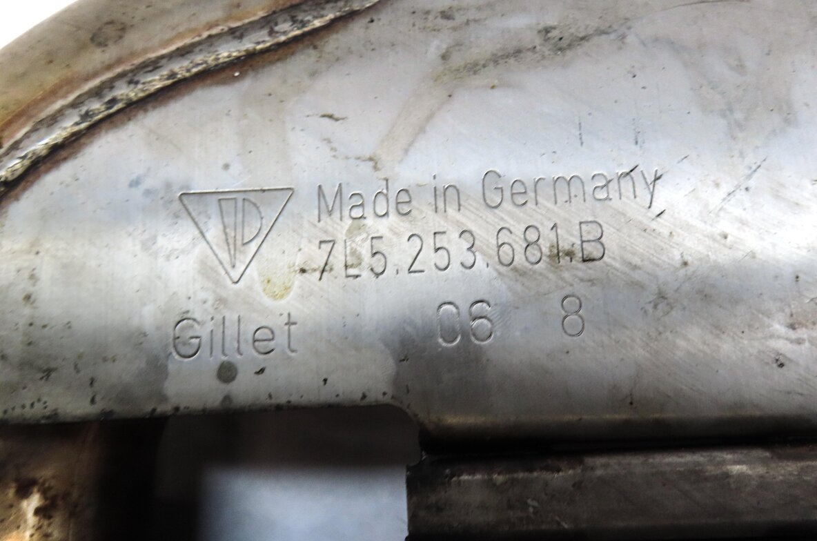 Thumbnail 10: 06 PORSCHE CAYENNE 955 4.5L TURBO M48 REAR LEFT RIGHT MUFFLER EXHAUST TIP SET 2