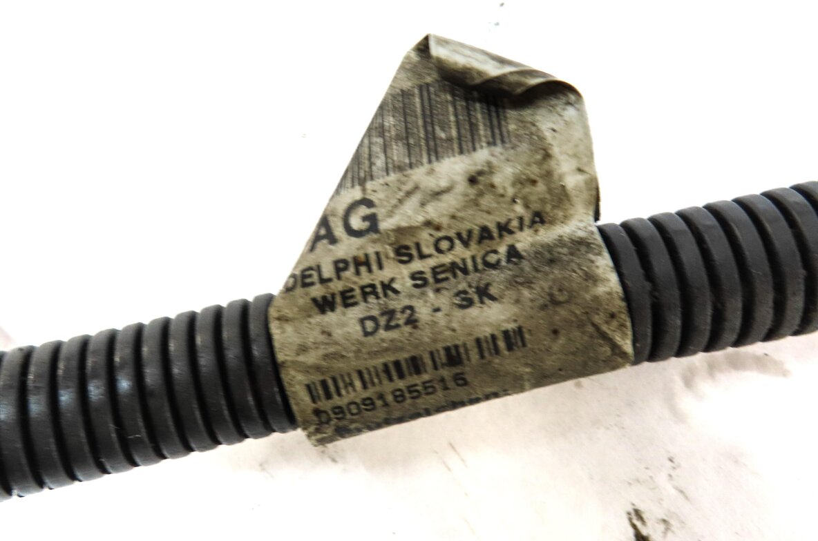 Thumbnail 4: 06 PORSCHE CAYENNE 955 REAR PARK ASSIST PDC SENSOR SET5 (SILVER) w/ WIRE HARNESS