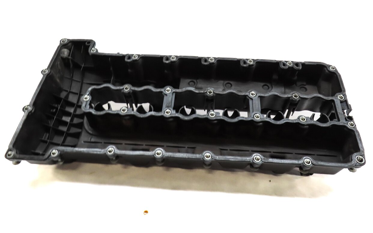 Thumbnail 4: 07-16 BMW 335i 535i 740i X6 Z4 (E60 E90) 3.0L N54 TWIN TURBO ENGINE VALVE COVER