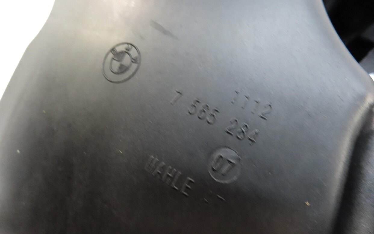 Thumbnail 5: 07-16 BMW 335i 535i 740i X6 Z4 (E60 E90) 3.0L N54 TWIN TURBO ENGINE VALVE COVER