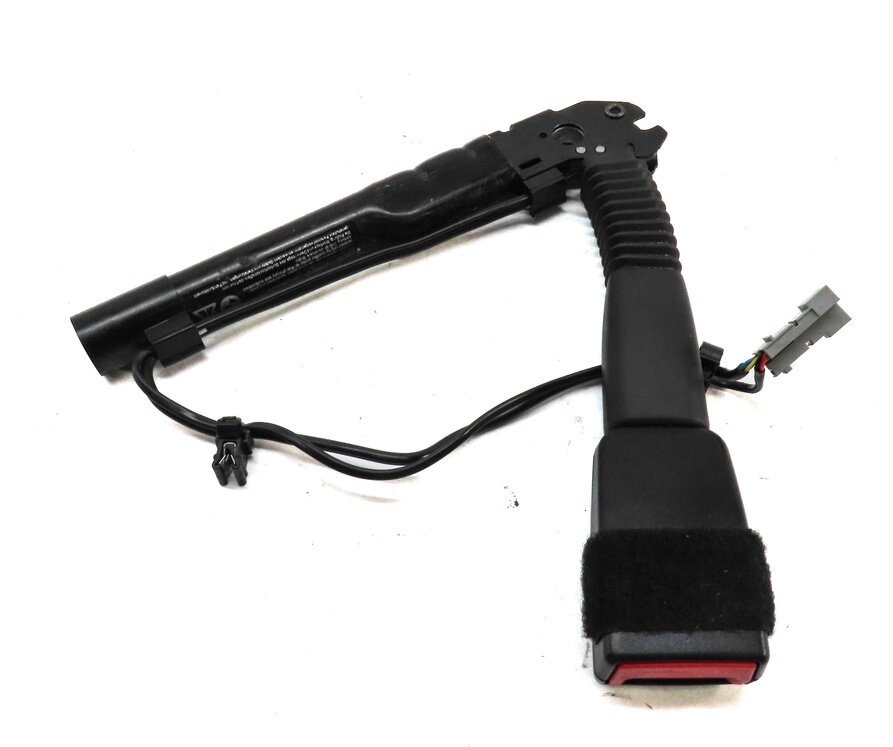 Thumbnail 1: 08-16 BMW 1 3 M3 X1 Z4 (E84 E87 E89 E90) FRONT LEFT DRIVER SEATBELT RECEIVER