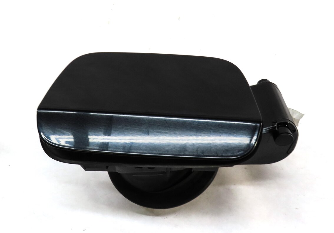 Thumbnail 3: 2007-2013 BMW 328i 335i M3 (E92) COUPE - FUEL TANK DOOR w/ HOUSING (BLACK 475)