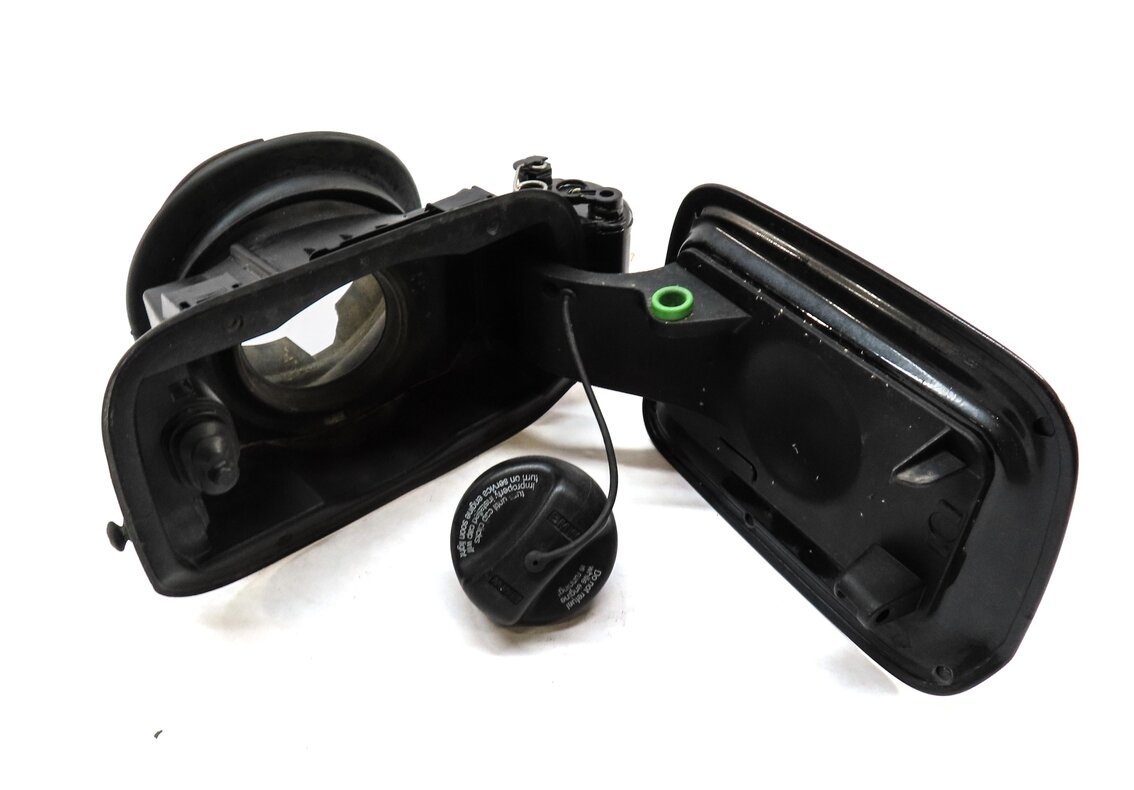 Thumbnail 5: 2007-2013 BMW 328i 335i M3 (E92) COUPE - FUEL TANK DOOR w/ HOUSING (BLACK 475)