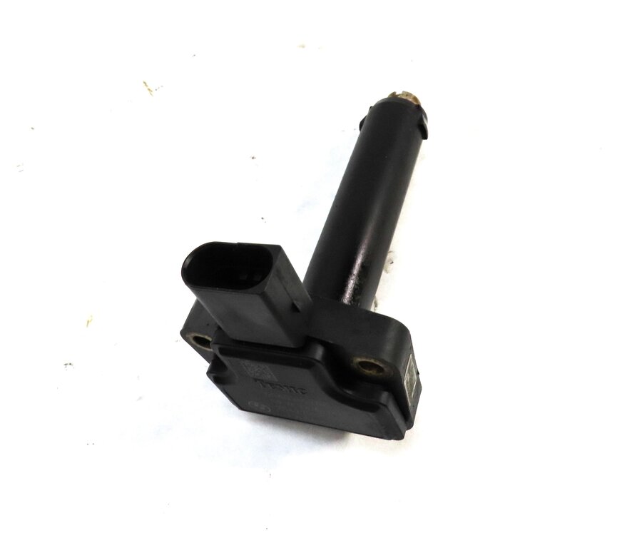 Thumbnail 3: 2010 BMW 335i (E90) 3.0L N54 ENGINE MOTOR OIL FLUID LEVEL SENSOR SENDER