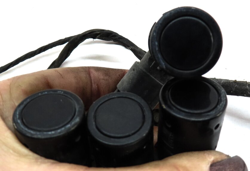 Thumbnail 5: 2007 BMW M6 COUPE (E63) REAR PAR ASSIST PDC SENSOR SET4 (BLACK) w/ WIRE HARNESS