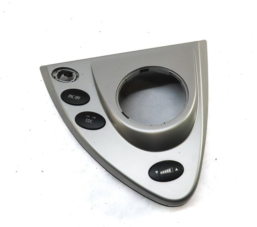 Thumbnail 2: 2007 BMW M6 COUPE (E63) CENTER CONSOLE AUTOMATIC SMG SHIFTER TRIM PANEL (SILVER)
