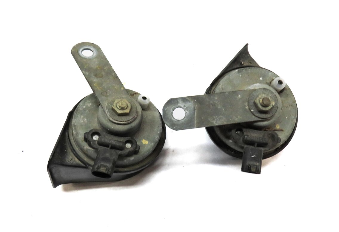 Thumbnail 3: 2006-2010 BMW M6 ///M (E63) HIGH & LOW TONE SAFETY HORN SET-2