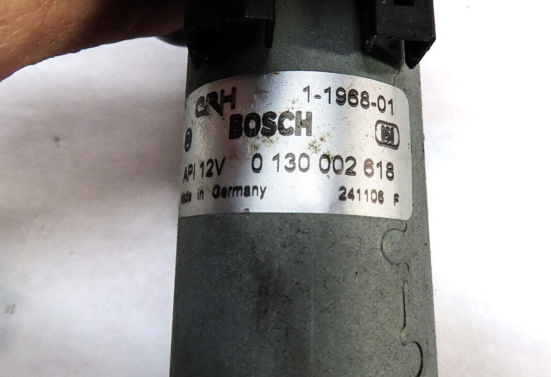 Thumbnail 5: 2007 BMW M6 COUPE (E63) FRONT RIGHT PASSENGER SEAT ADJUST ADJUSTMENT MOTOR SET 4