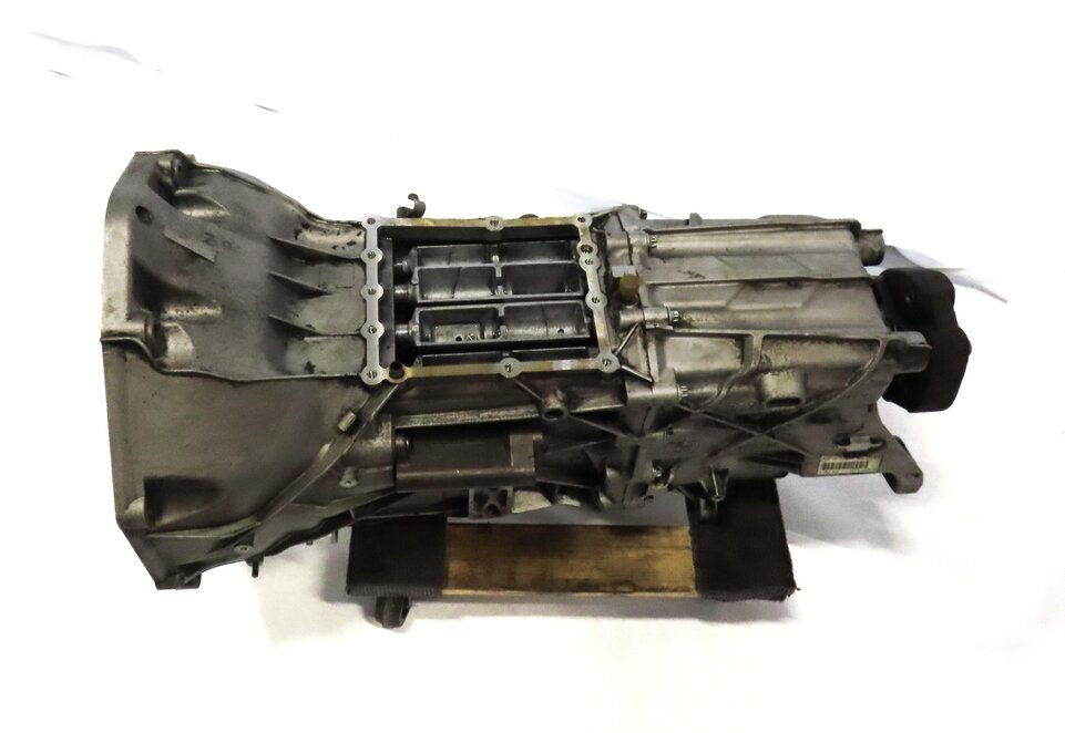 Thumbnail 4: 2006-2010 BMW M5 M6 ///M (E60 E63) SMG SEQUENTIAL MANUAL TRANSMISSION w/o PUMPS