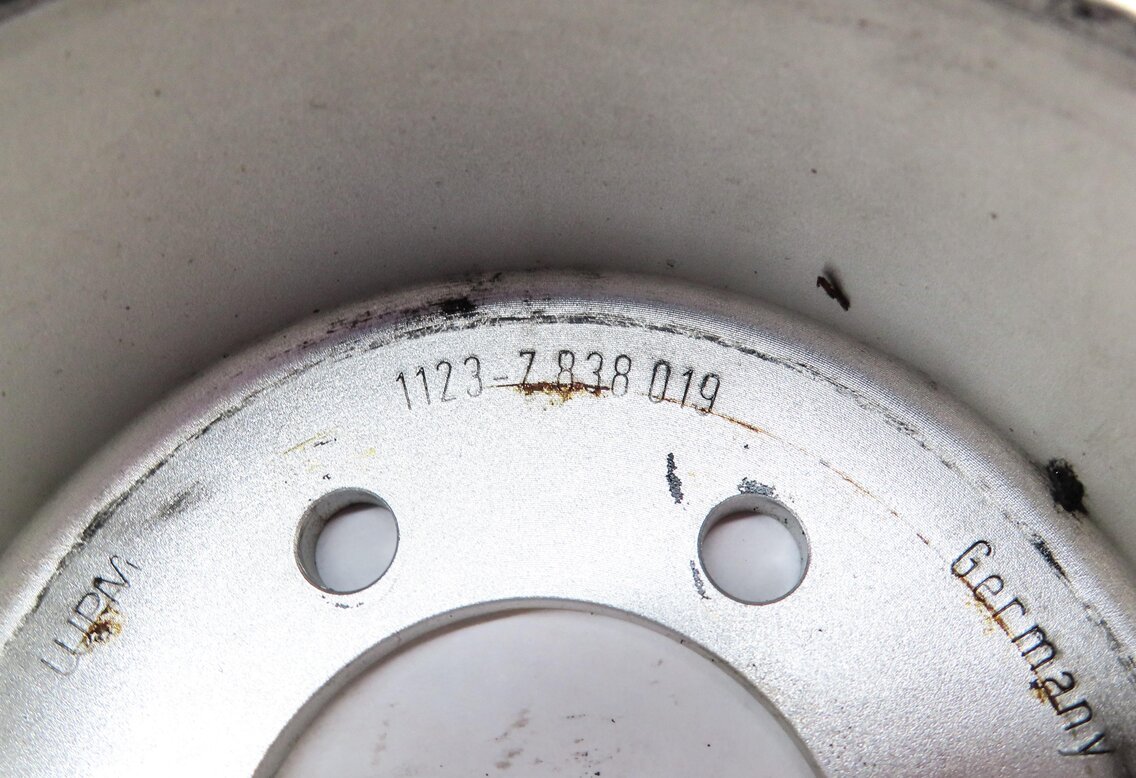 Thumbnail 5: 2007 BMW M6 COUPE (E63) 5.0L S85 V10 ENGINE HARMONIC BALANCER PULLEY 11237838019