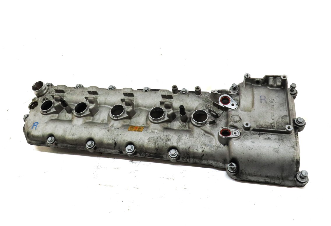 Thumbnail 2: 2006-2010 BMW M5 M6 (E63 E64) 5.0L S85 ENGINE RIGHT CYLINDER HEAD VALVE COVER